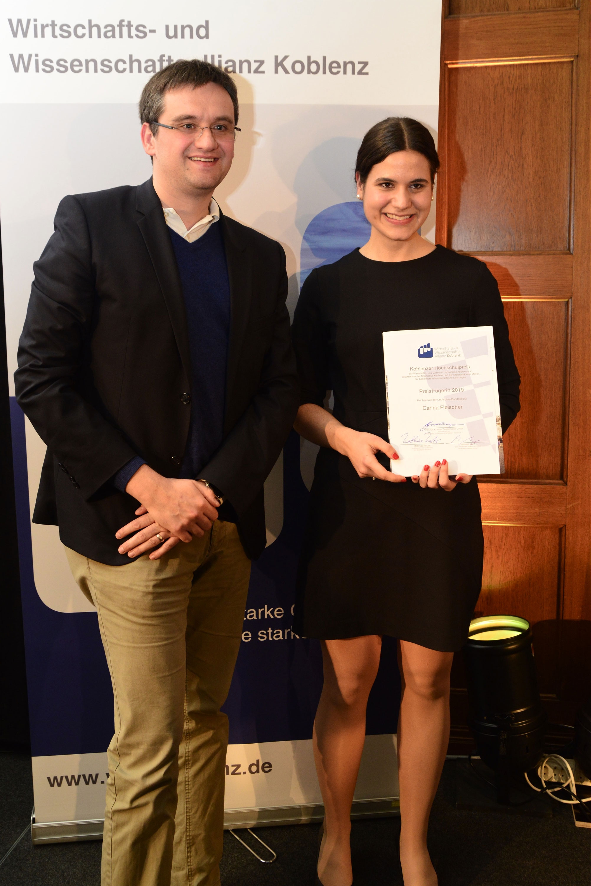  Christopher Priberny und Preisträgerin Carina Fleischer bei der Hochschulpreisverleihung 2019