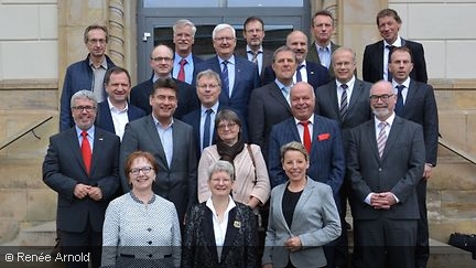 Vertreterinnen und Vertreter von über 20 Hochschulen für öffentliche Verwaltung